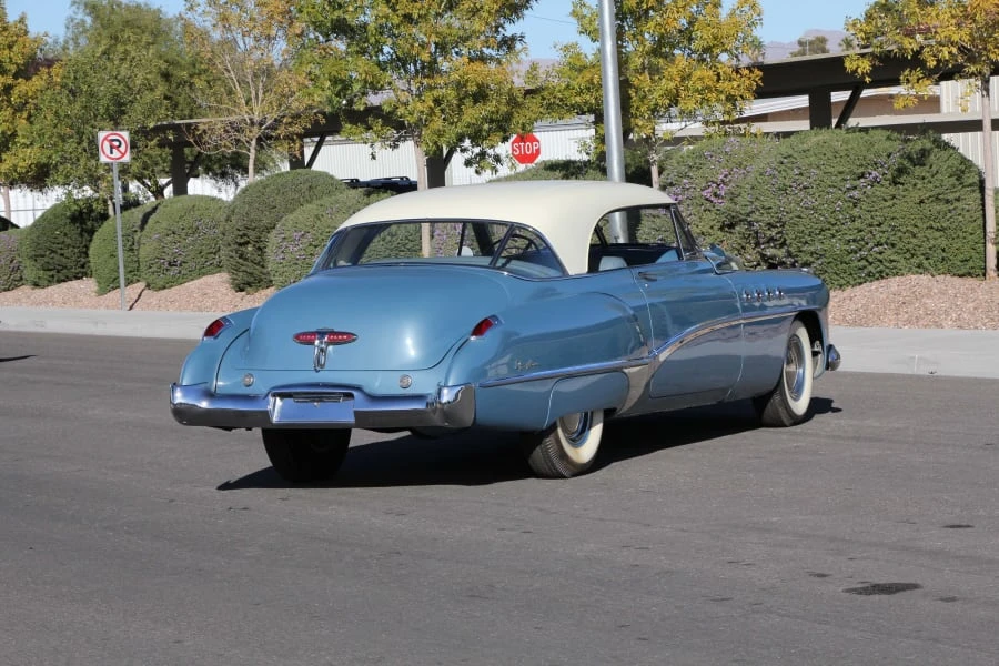 1949 Buick Roadmaster - Image 3 of 12