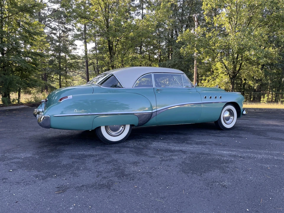 1949 Buick Roadmaster - Image 17 of 31