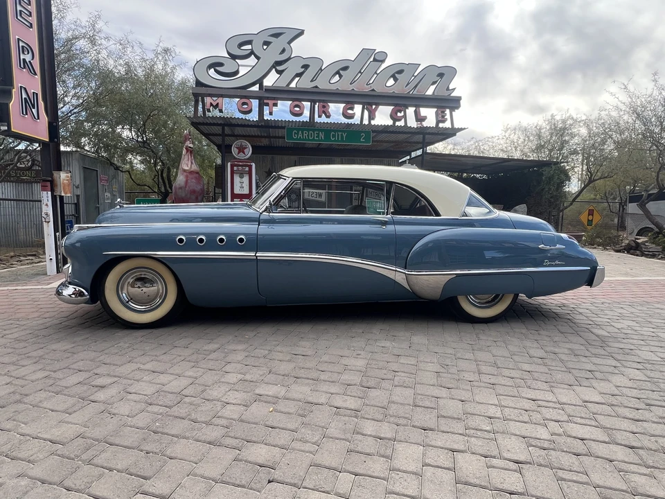 1949 Buick Roadmaster - Image 9 of 31