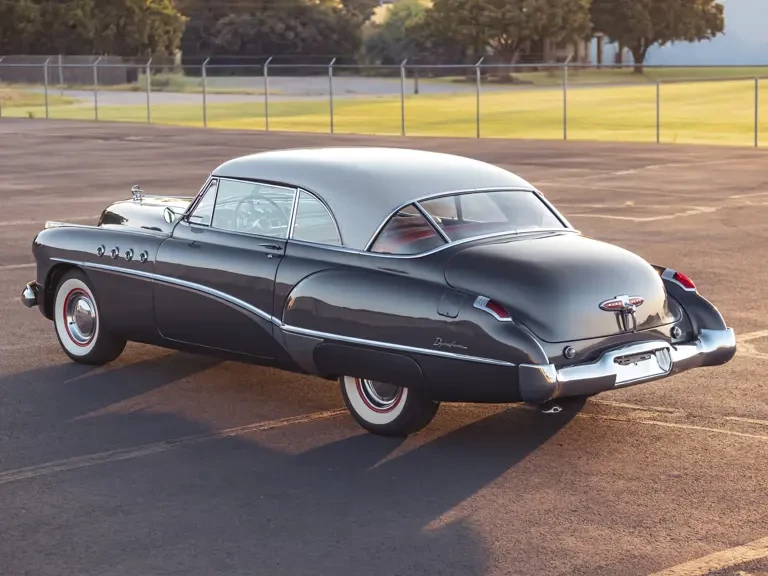 1949 Buick Roadmaster - Image 10 of 31