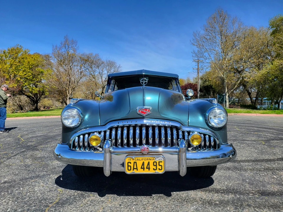 1949 Buick Roadmaster - Image 3 of 31