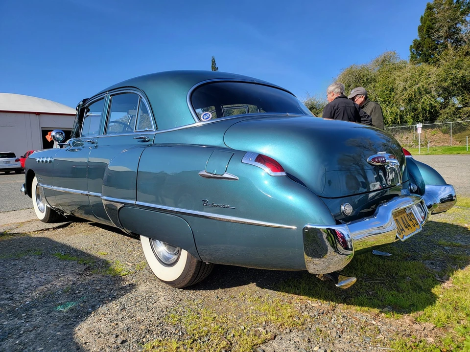 1949 Buick Roadmaster - Image 17 of 31