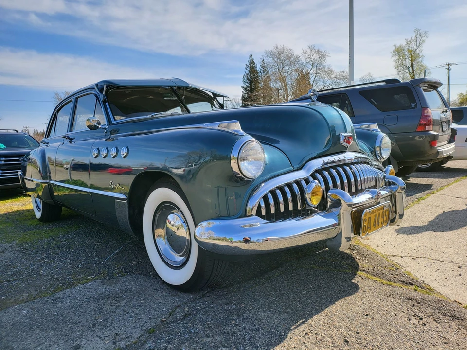 1949 Buick Roadmaster - Image 13 of 31