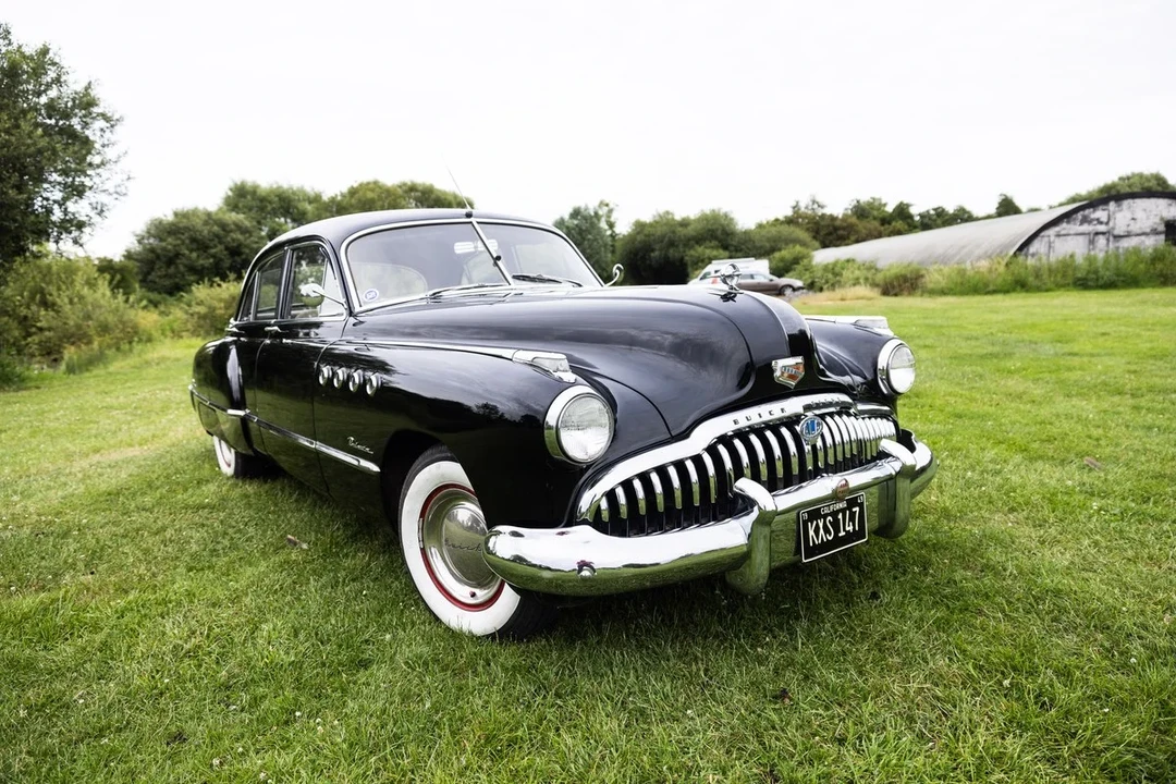 1949 Buick Roadmaster - Image 10 of 31