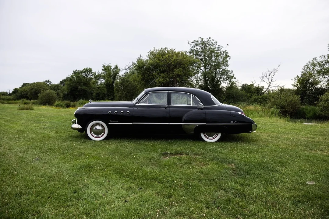 1949 Buick Roadmaster - Image 25 of 31