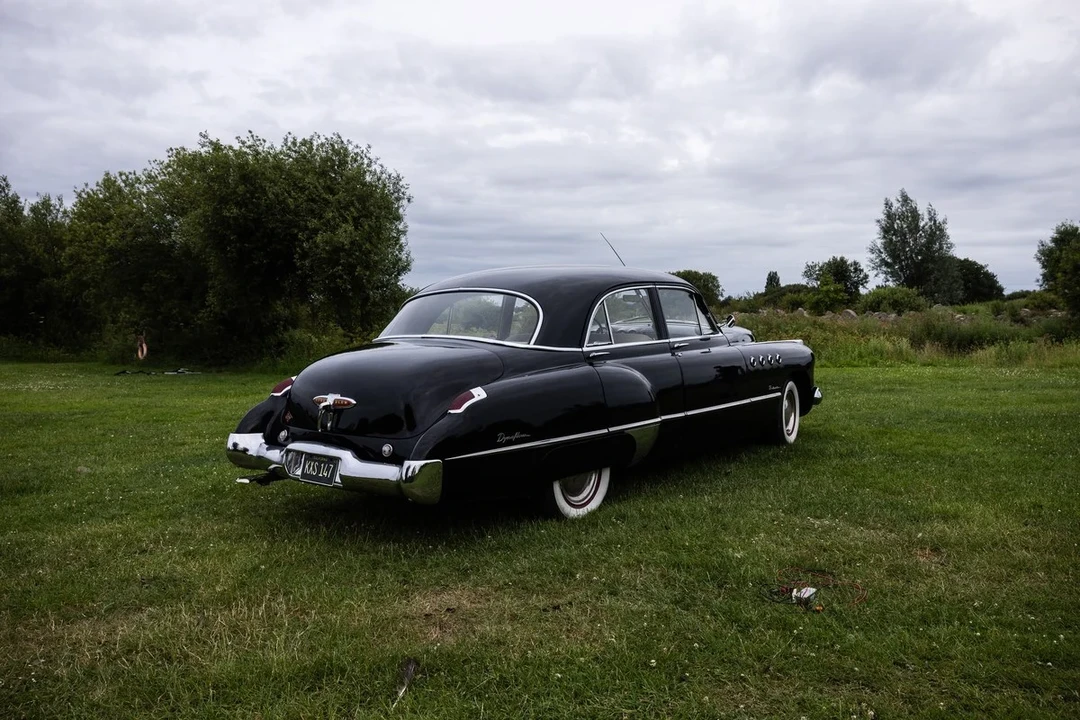 1949 Buick Roadmaster - Image 21 of 31