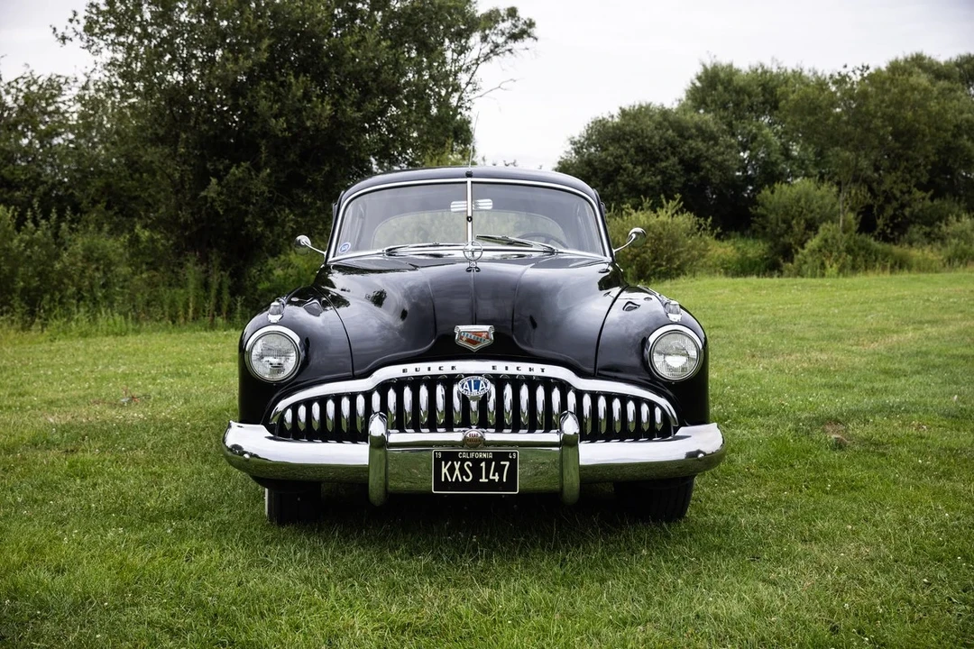 1949 Buick Roadmaster - Image 8 of 31