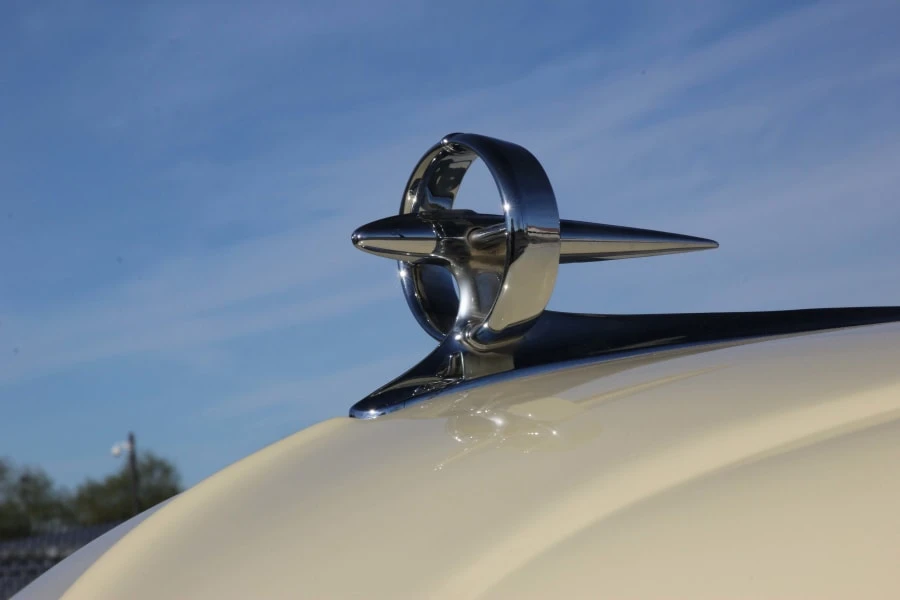 1949 Buick Roadmaster - Image 9 of 10