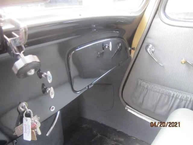 1949 Citroen Traction Avant - Image 9 of 17