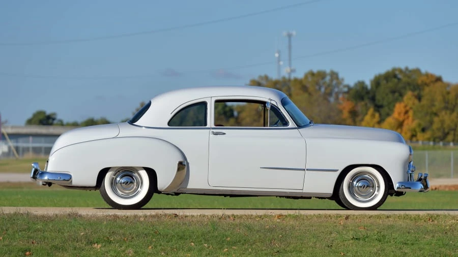 1949 Chevrolet Special & Deluxe & Fleetline - Image 2 of 20
