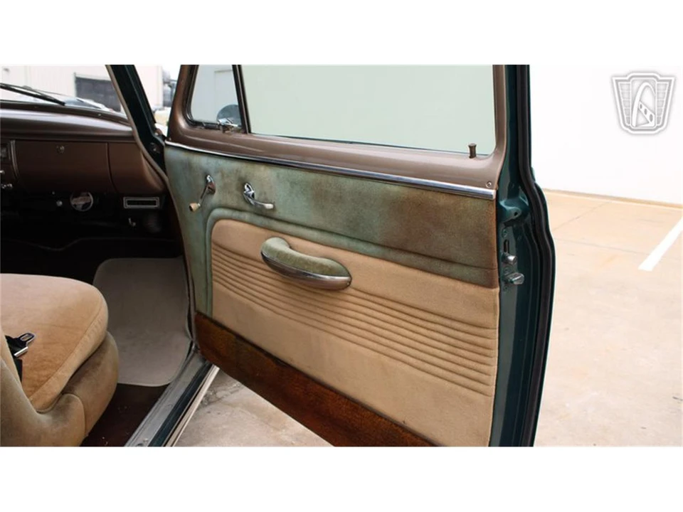 1949 Chevrolet Special & Deluxe & Fleetline - Image 15 of 31