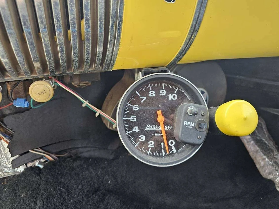 1949 Chevrolet Special & Deluxe & Fleetline - Image 25 of 31