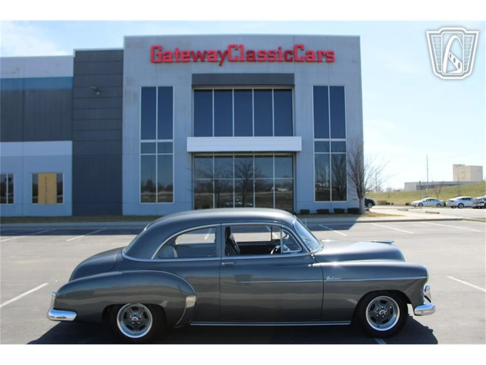 1949 Chevrolet Special & Deluxe & Fleetline - Image 6 of 31