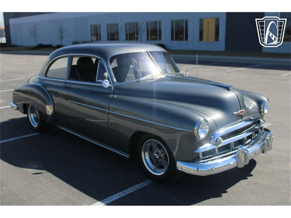 1949 Chevrolet Special & Deluxe & Fleetline - Image 7 of 31