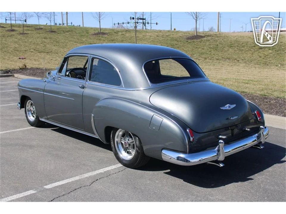 1949 Chevrolet Special & Deluxe & Fleetline - Image 3 of 31
