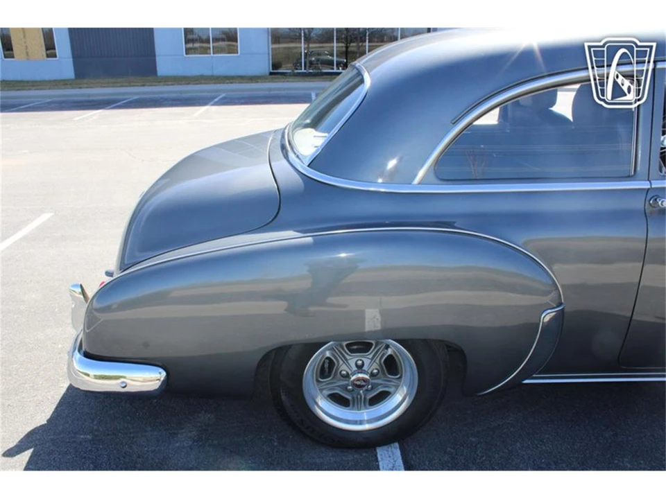 1949 Chevrolet Special & Deluxe & Fleetline - Image 30 of 31