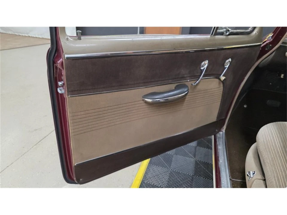 1949 Chevrolet Special & Deluxe & Fleetline - Image 22 of 31