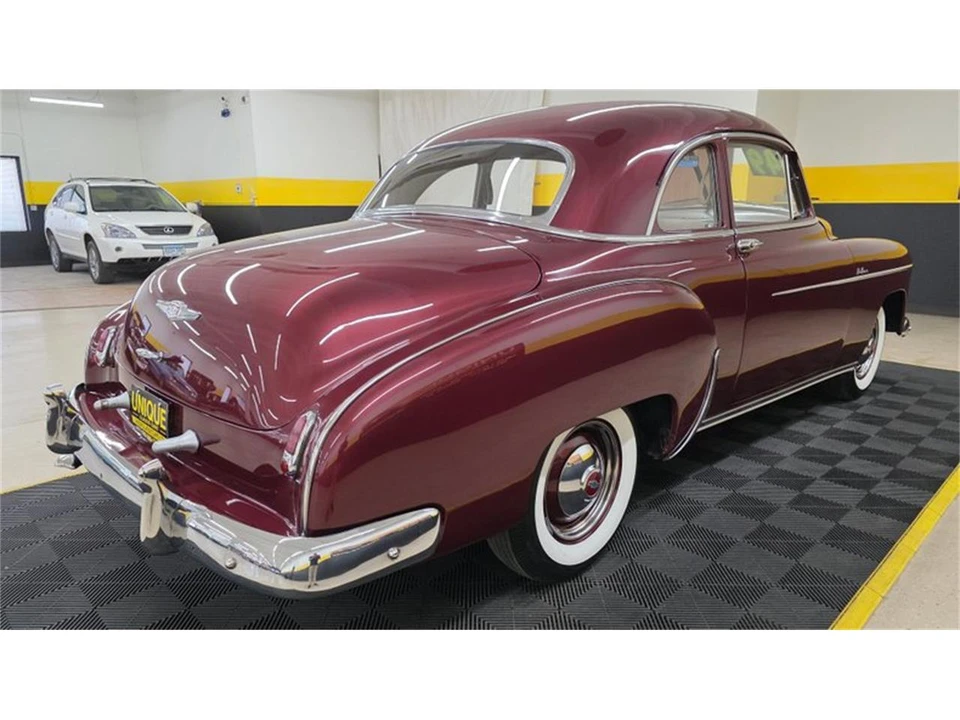 1949 Chevrolet Special & Deluxe & Fleetline - Image 4 of 31