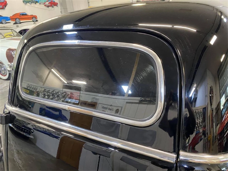 1949 Chevrolet Special & Deluxe & Fleetline - Image 18 of 31