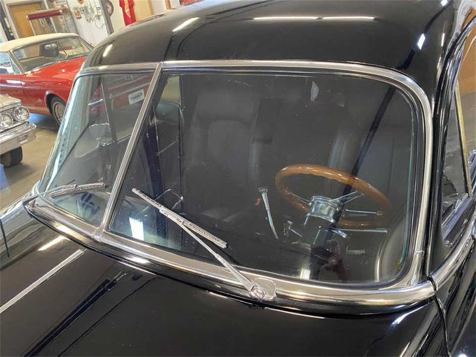 1949 Chevrolet Special & Deluxe & Fleetline - Image 14 of 31