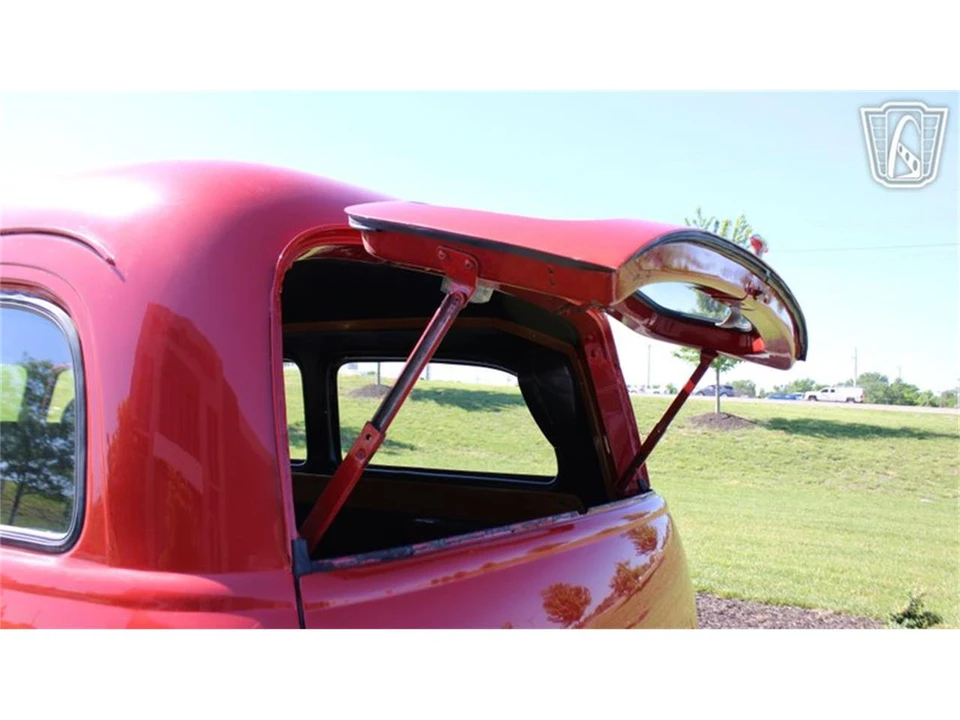 1949 Chevrolet Suburban 3rd Gen - Image 11 of 31