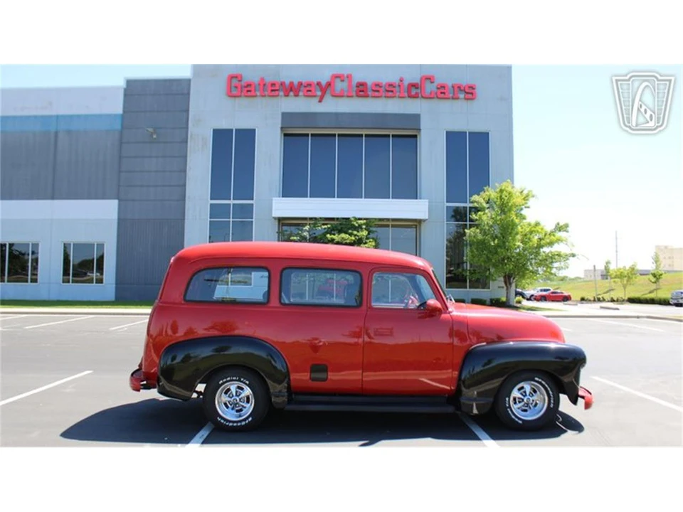 1949 Chevrolet Suburban 3rd Gen - Image 2 of 31