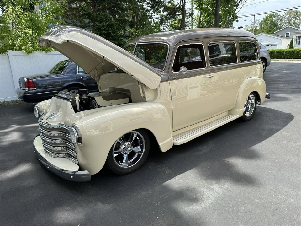 1949 Chevrolet Suburban 3rd Gen - Image 13 of 31