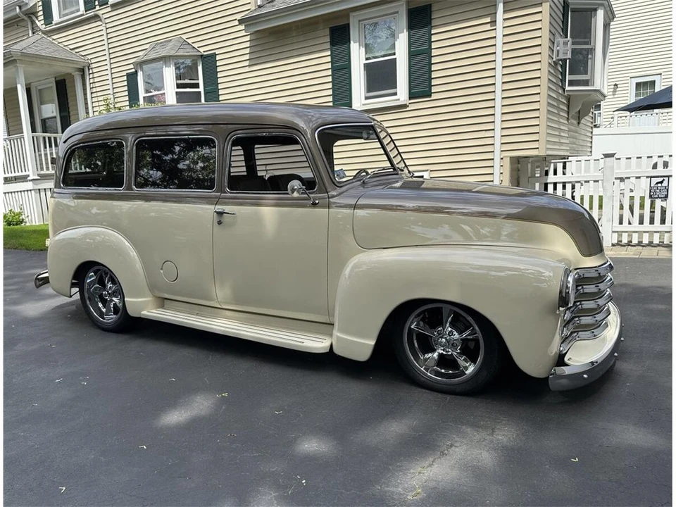 1949 Chevrolet Suburban 3rd Gen - Image 7 of 31