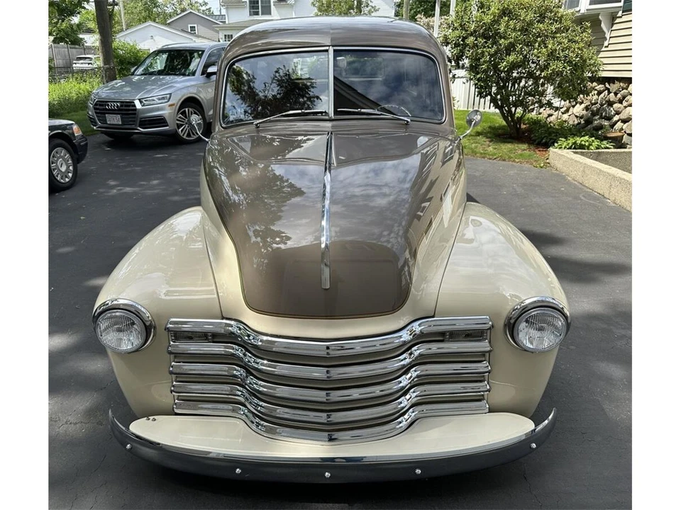 1949 Chevrolet Suburban 3rd Gen - Image 11 of 31