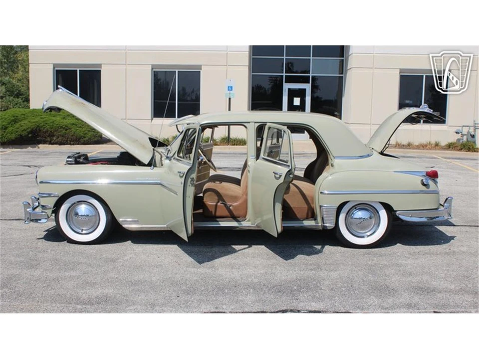 1949 Chrysler New Yorker - Image 6 of 31