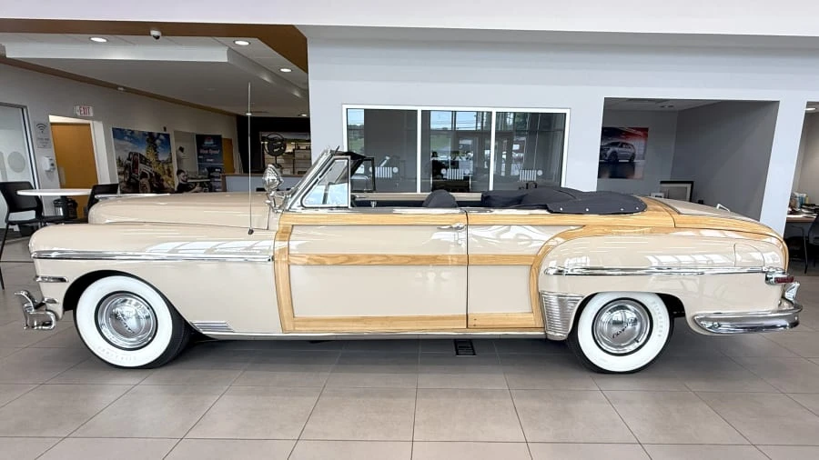 1949 Chrysler Town & Country - Image 2 of 22