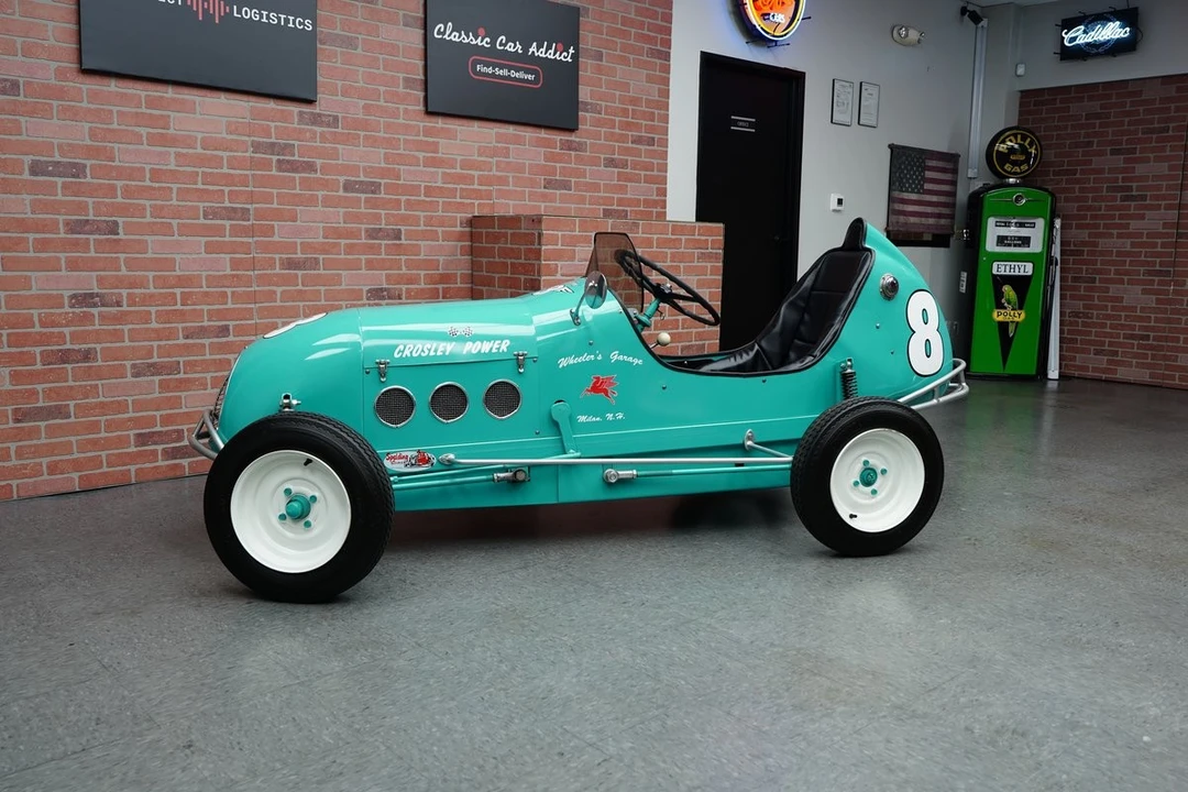 1949 Crosley CD - Image 2 of 21