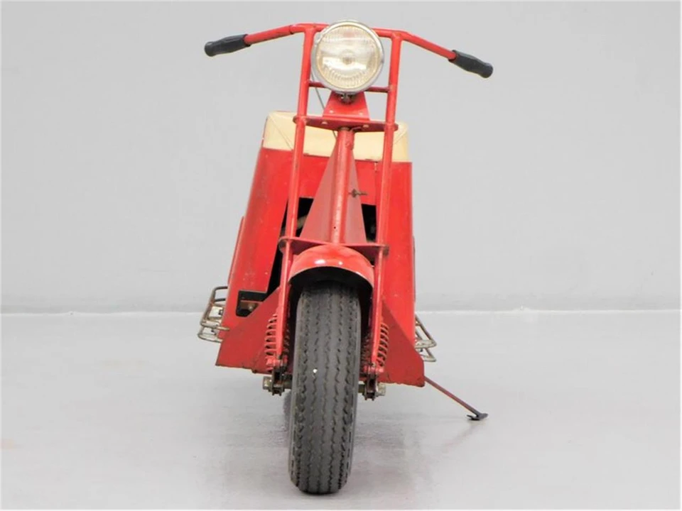 1949 Cushman - Image 2 of 25