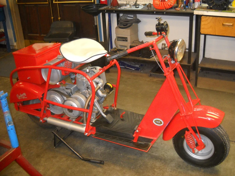 1949 Cushman Eagle - Image 4 of 31
