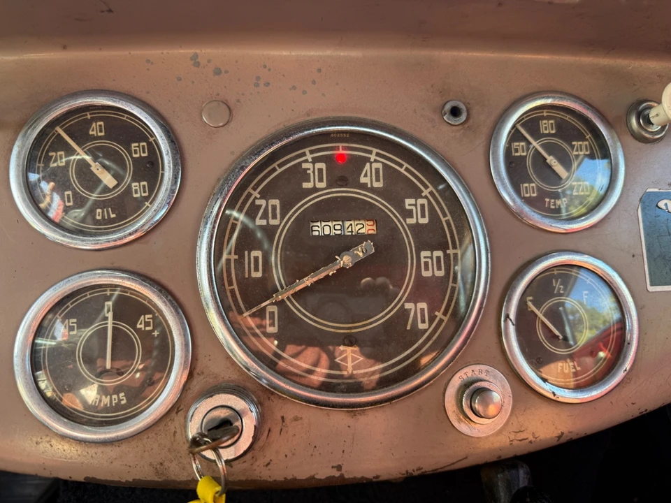 1949 Diamond T - Image 19 of 21