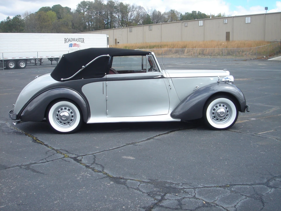 1949 Daimler - Image 9 of 11