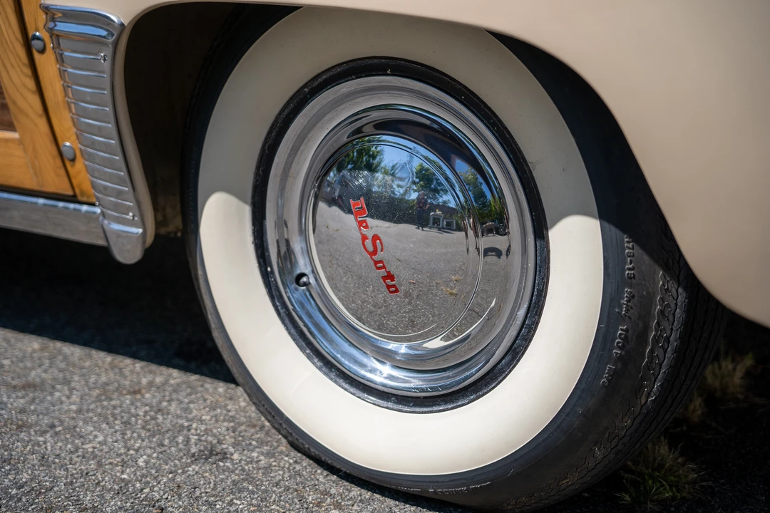 1949 DeSoto - Image 26 of 31