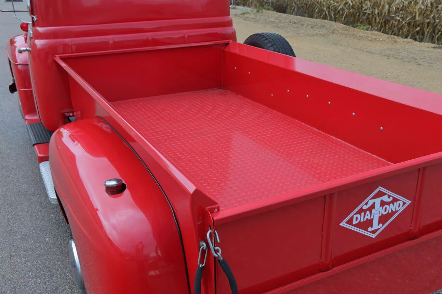 1949 Diamond T - Image 11 of 31