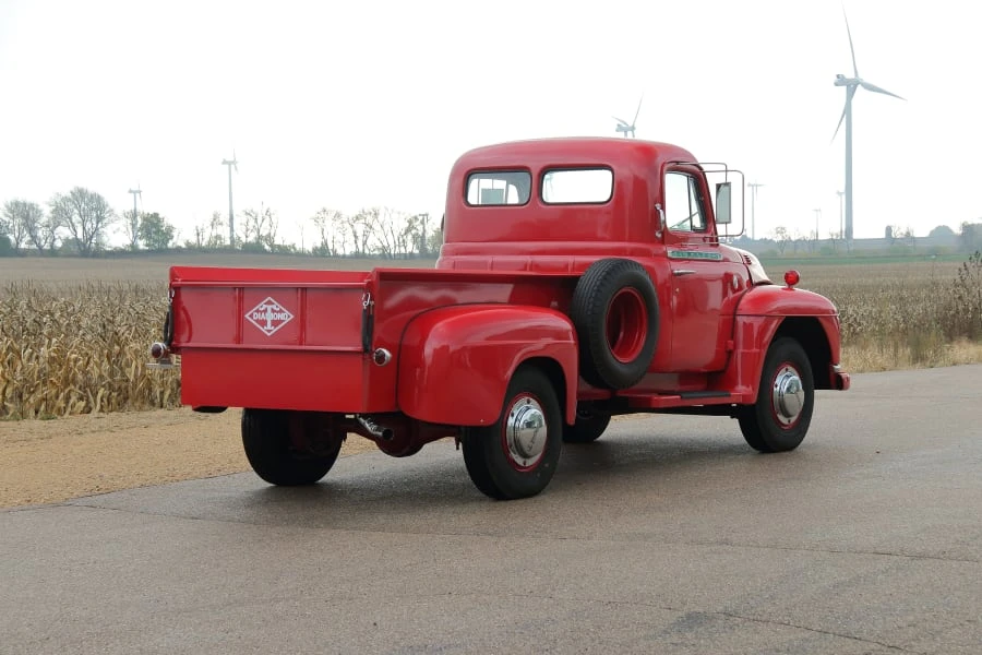 1949 Diamond T - Image 3 of 31