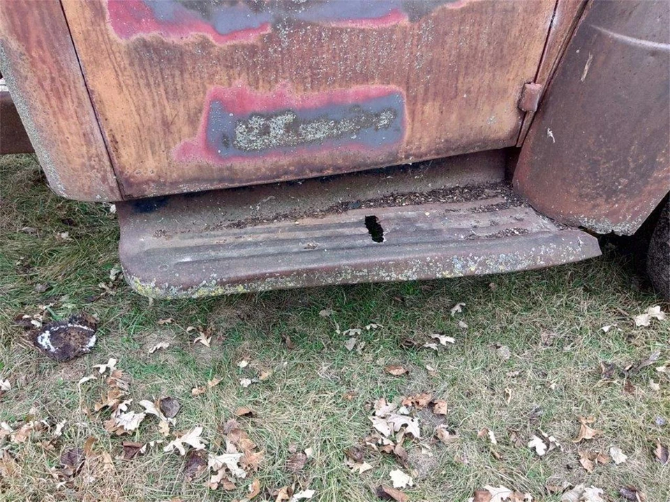 1949 Ford F-Series 1st Gen - Image 5 of 9