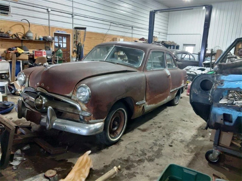 1949 Ford Shoebox - Image 3 of 16