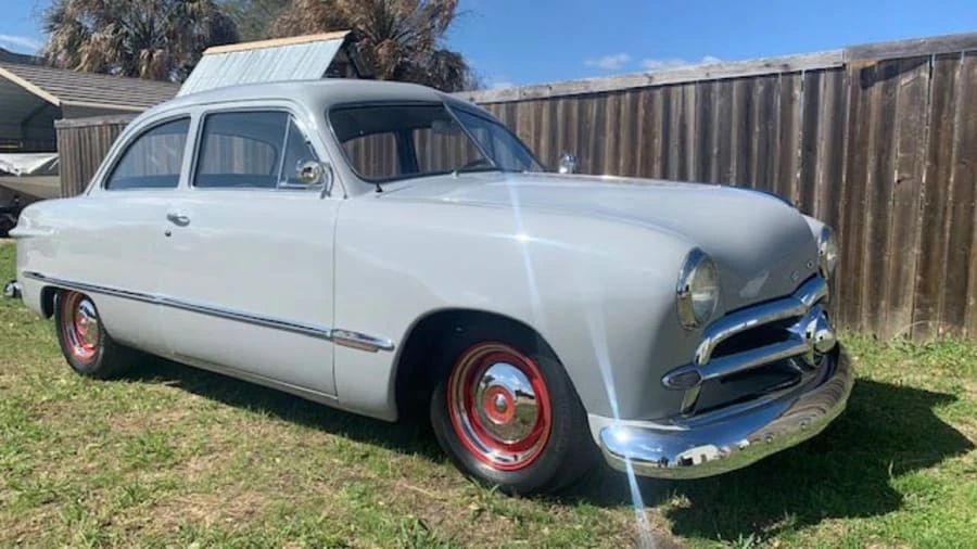 1949 Ford Shoebox - Image 10 of 10