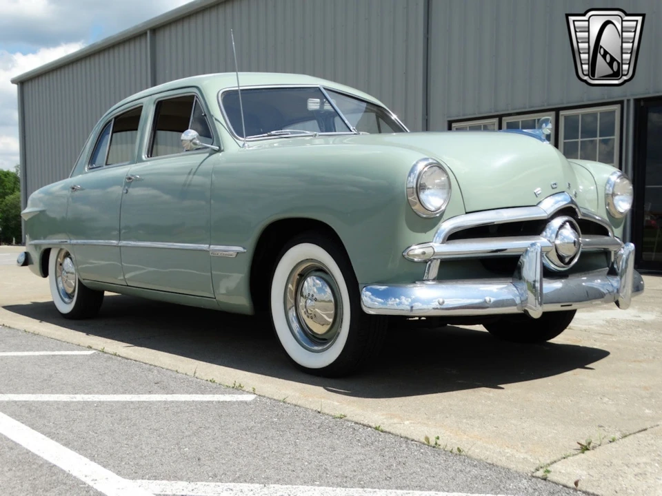 1949 Ford Customline - Image 11 of 21
