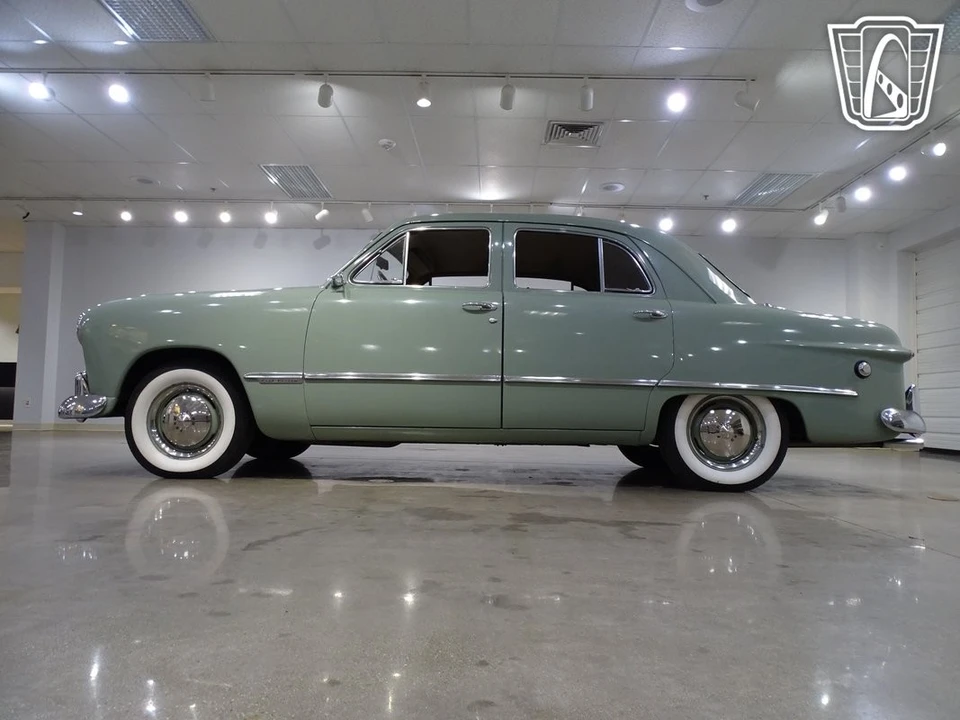 1949 Ford Shoebox - Image 8 of 12
