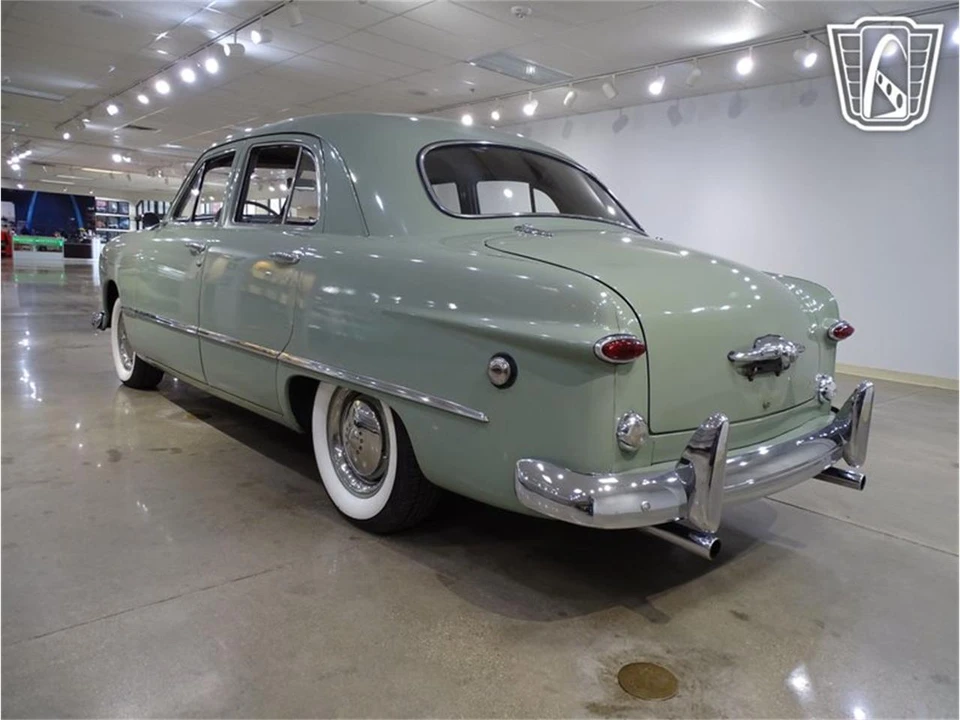 1949 Ford Shoebox - Image 9 of 31