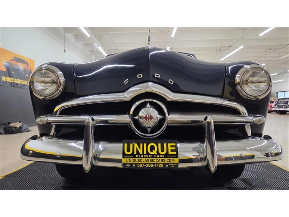 1949 Ford Customline - Image 9 of 31