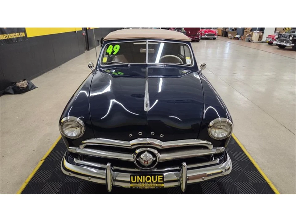 1949 Ford Customline - Image 23 of 31