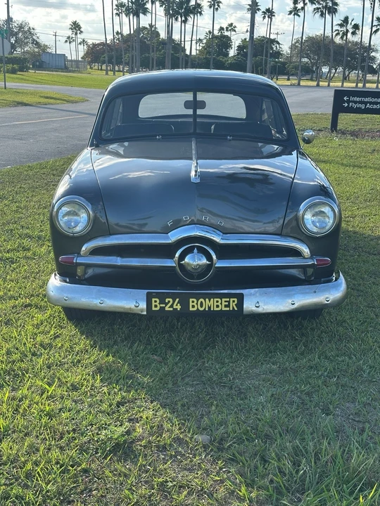 1949 Ford Shoebox - Image 6 of 16