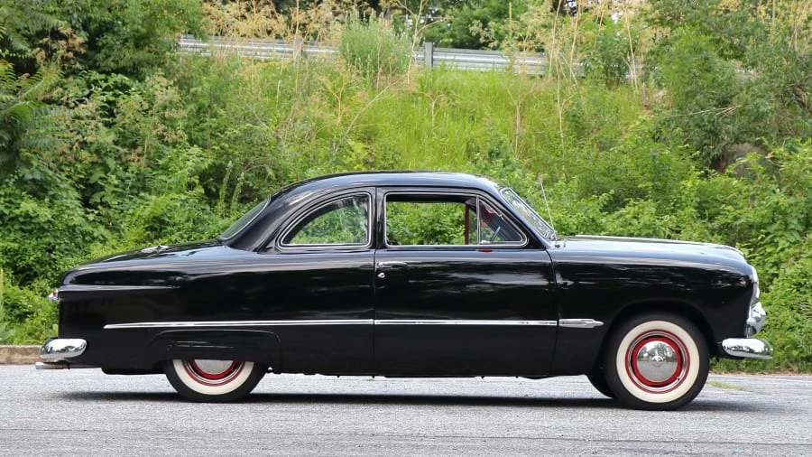 1949 Ford Shoebox - Image 2 of 12