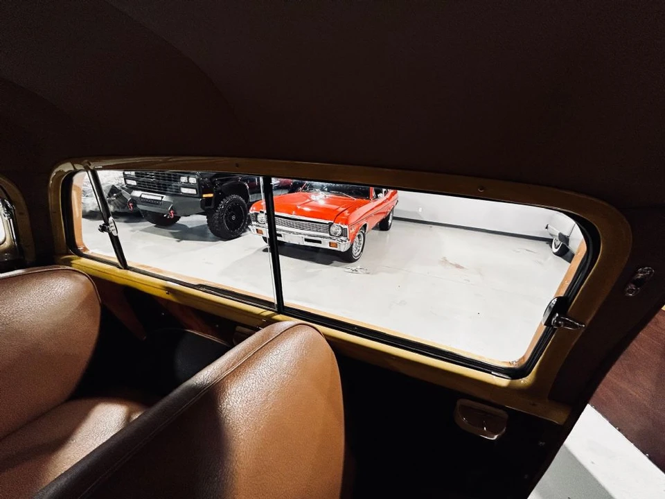 1949 Ford Shoebox - Image 18 of 31
